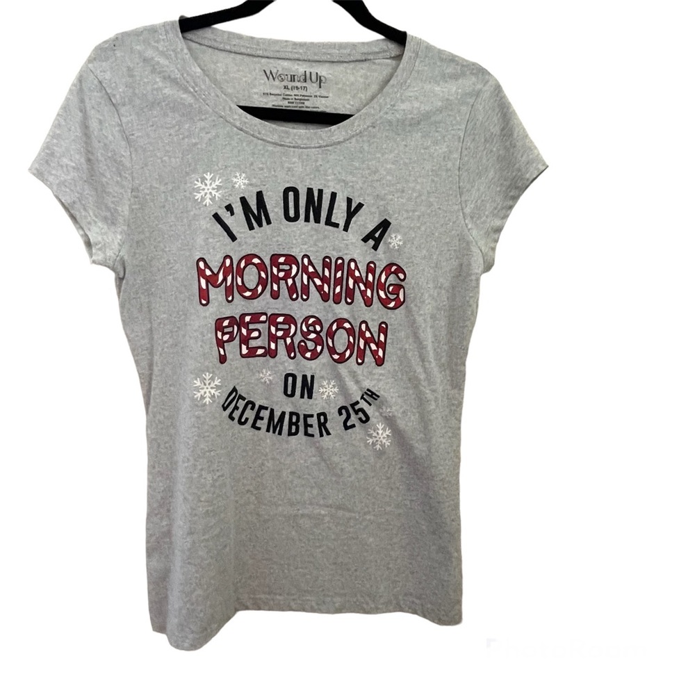 Christmas Graphic Tee - Juniors XL(15-17)